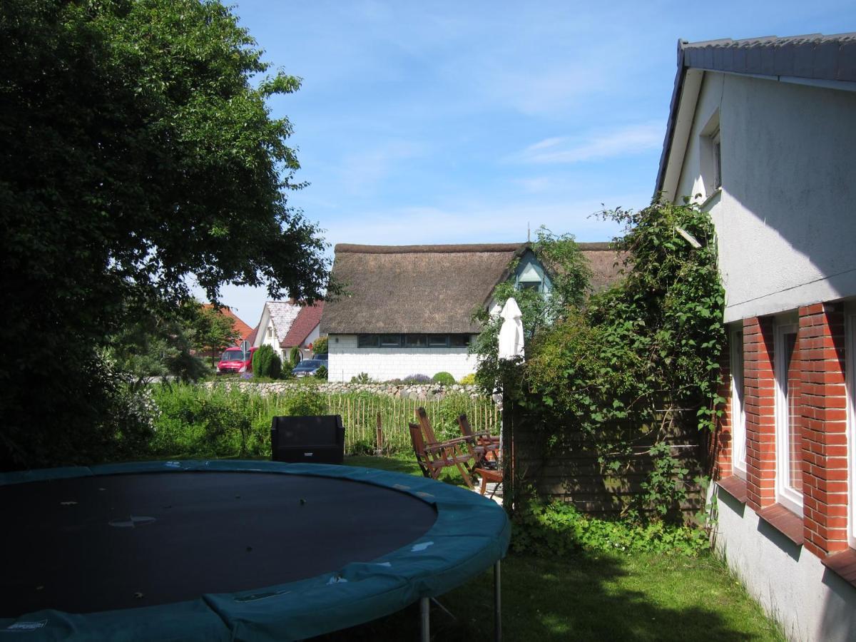 Ferienhaus In Buesumer Deichhausen - Buesum An Der Nordsee Fuer Bis Zu 9 Personen Εξωτερικό φωτογραφία