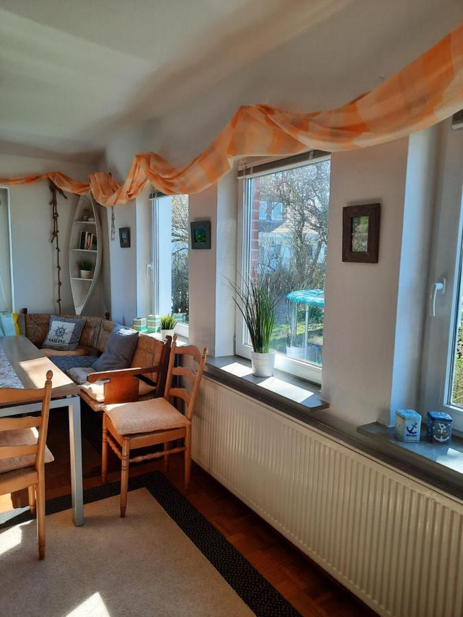 Ferienhaus In Buesumer Deichhausen - Buesum An Der Nordsee Fuer Bis Zu 9 Personen Εξωτερικό φωτογραφία